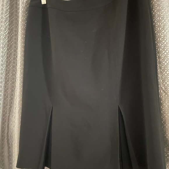 2 skirts $11 AnnTaylor and Nine West great for career use. Great condition. - Picture 9 of 9